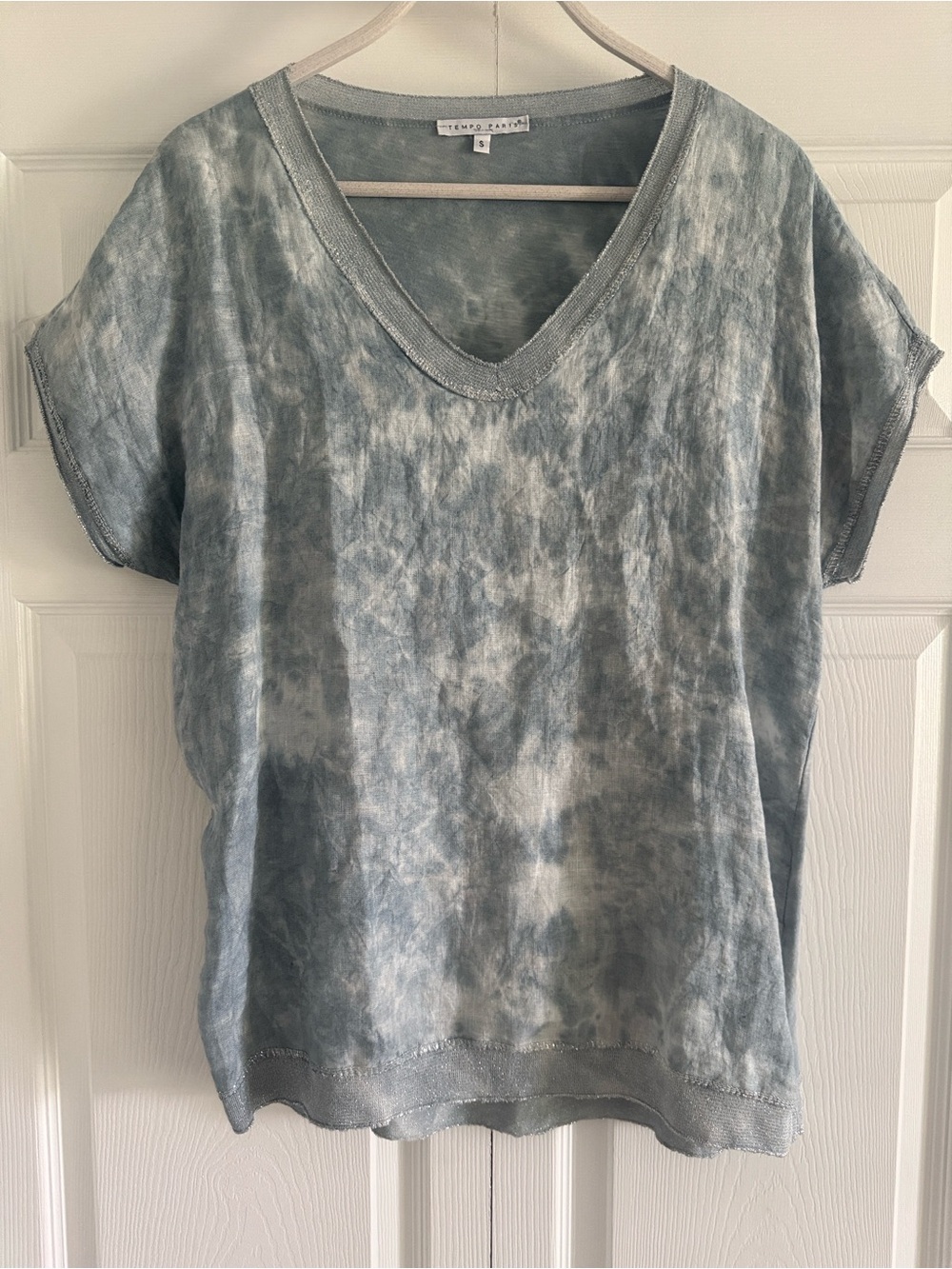 Tempo Paris Linen Relaxed Short Sleeve Top in Sea Blue Tie Dye Print - Small